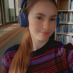 Headshot of Gemma Penson, Computer Science Student, Cambridge '21